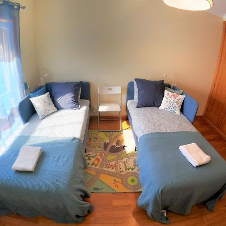 Lisbon 2 Bedroom Apartment With Balcony In Algés Kültér fotó