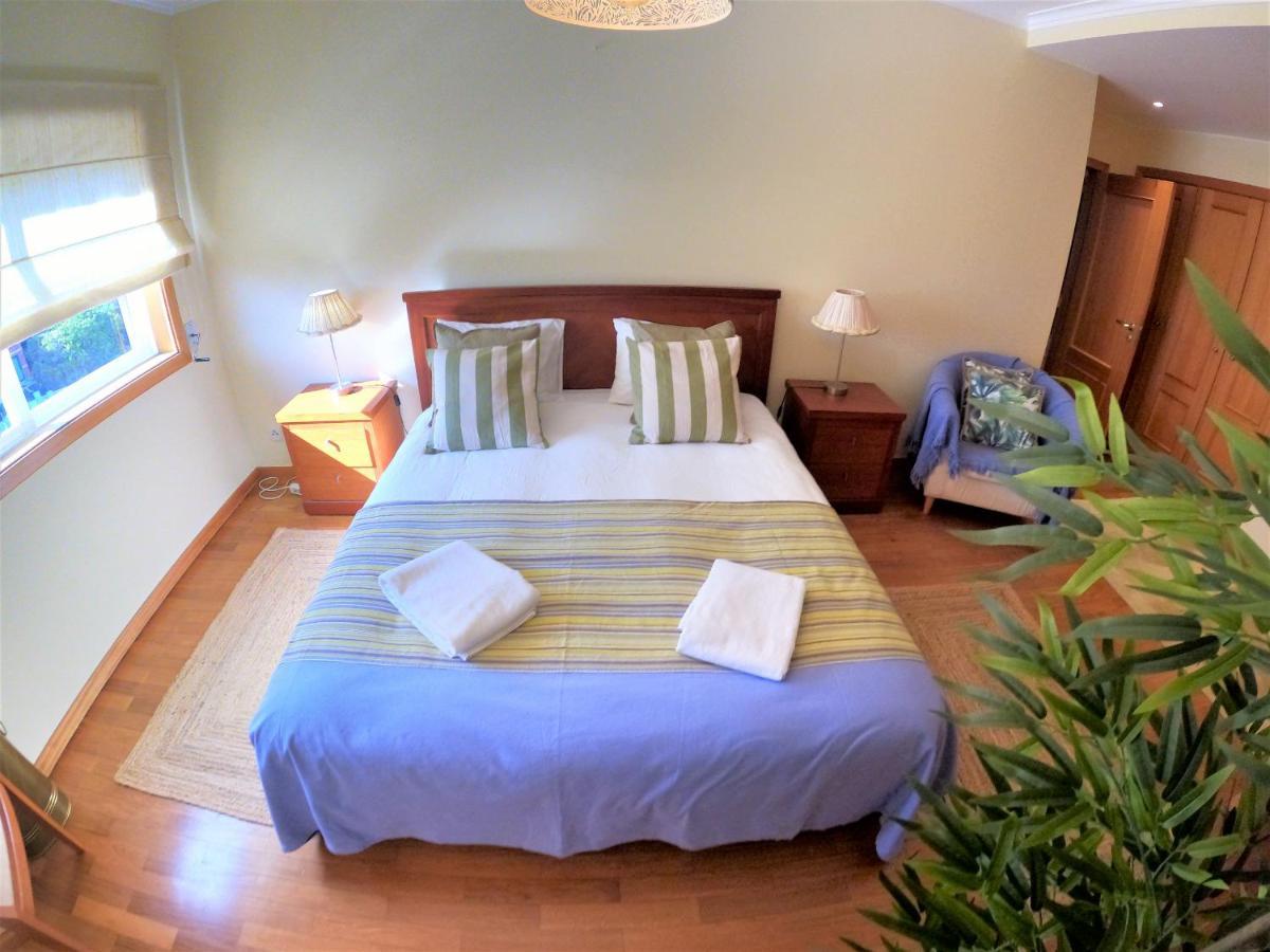 Lisbon 2 Bedroom Apartment With Balcony In Algés Kültér fotó